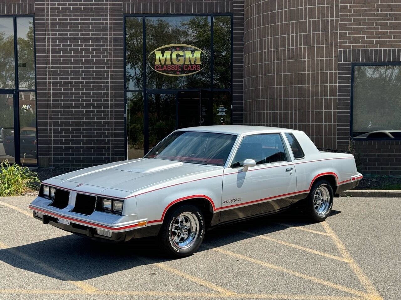 1984 Oldsmobile Cutlass Hurst 2dr Coupe