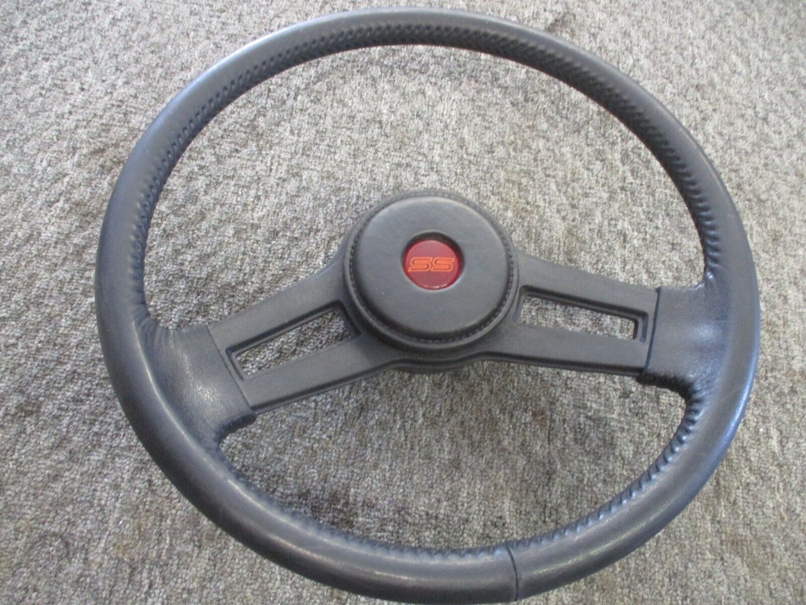 1984-1988 SS MONTE CARLO STEERING WHEEL NICE !! G BODY MONTE CARLO