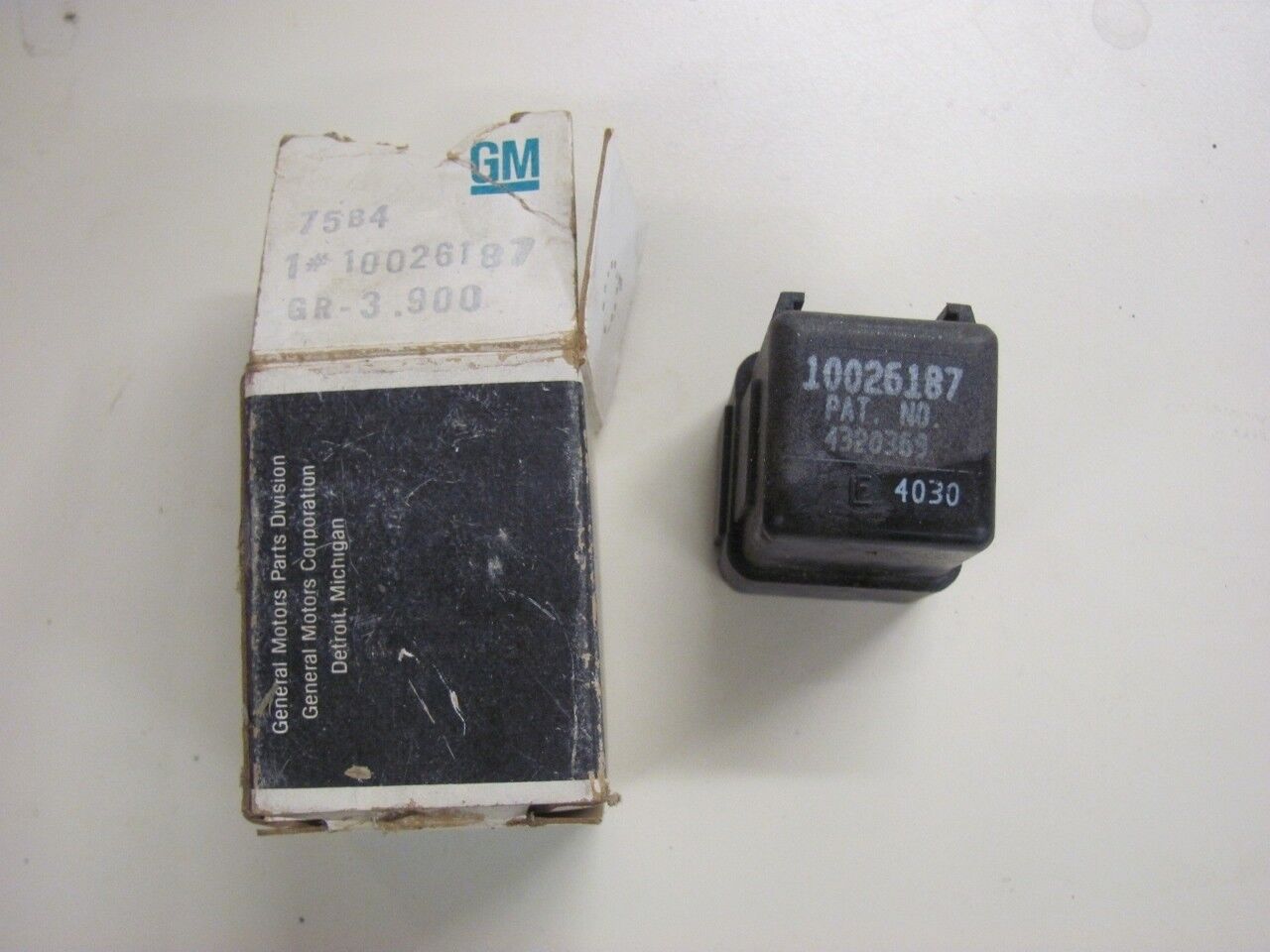 NOS 82 83 Chevy Monte Carlo Fuel Pump Relay GM 10026187 G Body 84 85 86 87 4.3L