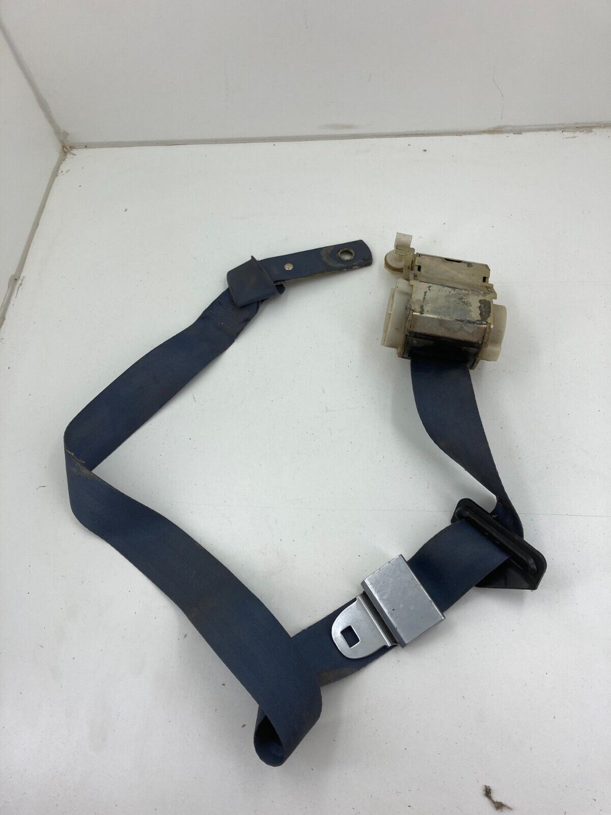 1978-88 G Body Front Seat Belt Shoulder Strap Retractor RH Passenger Light Blue