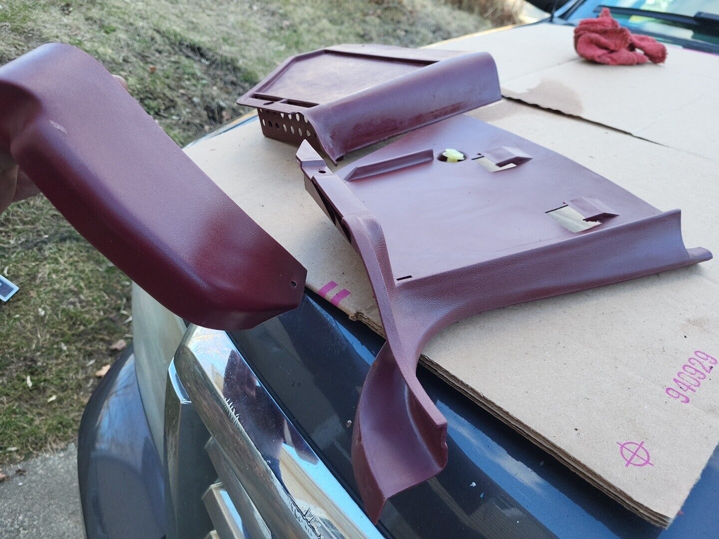 78-88 Cutlass Supreme PASS  Kick Panel G Body W ECU MOUNT LOCATION MAROON OEM RH