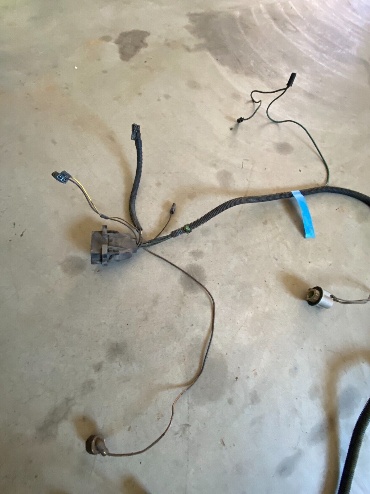 81-83 OLDSMOBILE CUTLASS HEADLIGHT WIRING HARNESS G BODY