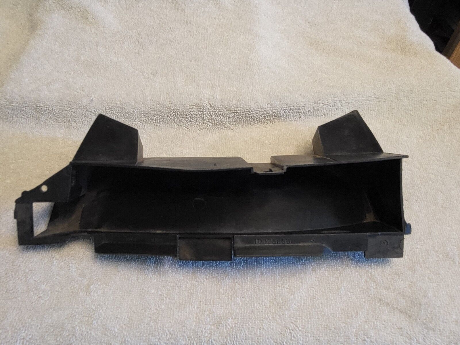 1978-87 GM Pontiac Buick  G-Body  HEAT HVAC A/C FLOOR VENT DUCT