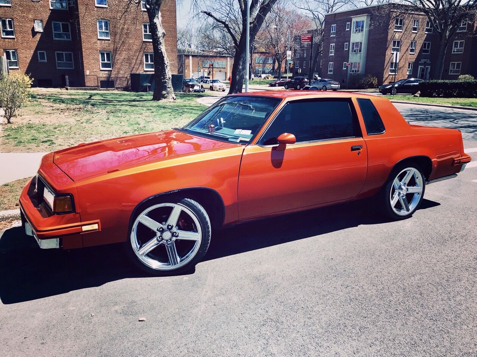 1988 Oldsmobile Cutlass CLASSIC BROUGHAM