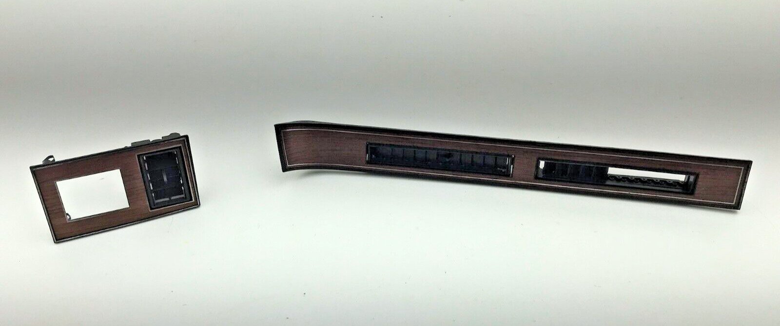 1978-1988 Oldsmobile Cutlass Woodgrain Dash Vent Trim Panel Hurst Olds G Body