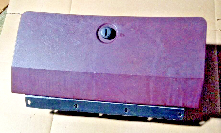 1978-88 G-BODY MALIBU CUTLASS MONTE-CARLO GLOVE BOX ASSEMBLY Maroon LOC-145