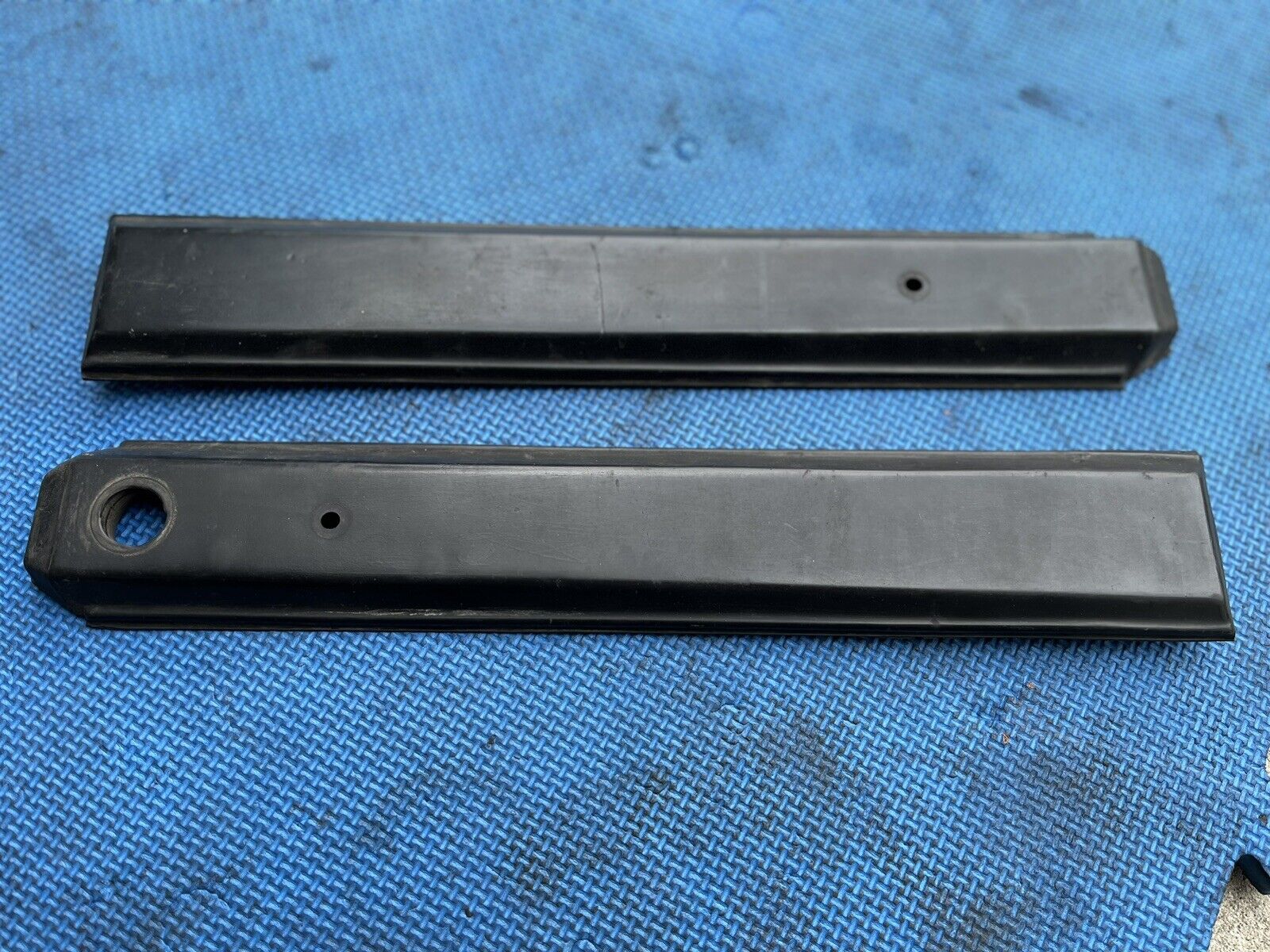 PORSCHE 911 REAR BUMPER TRIM GUARD SET GENUINE PORSCHE From G Body ’78