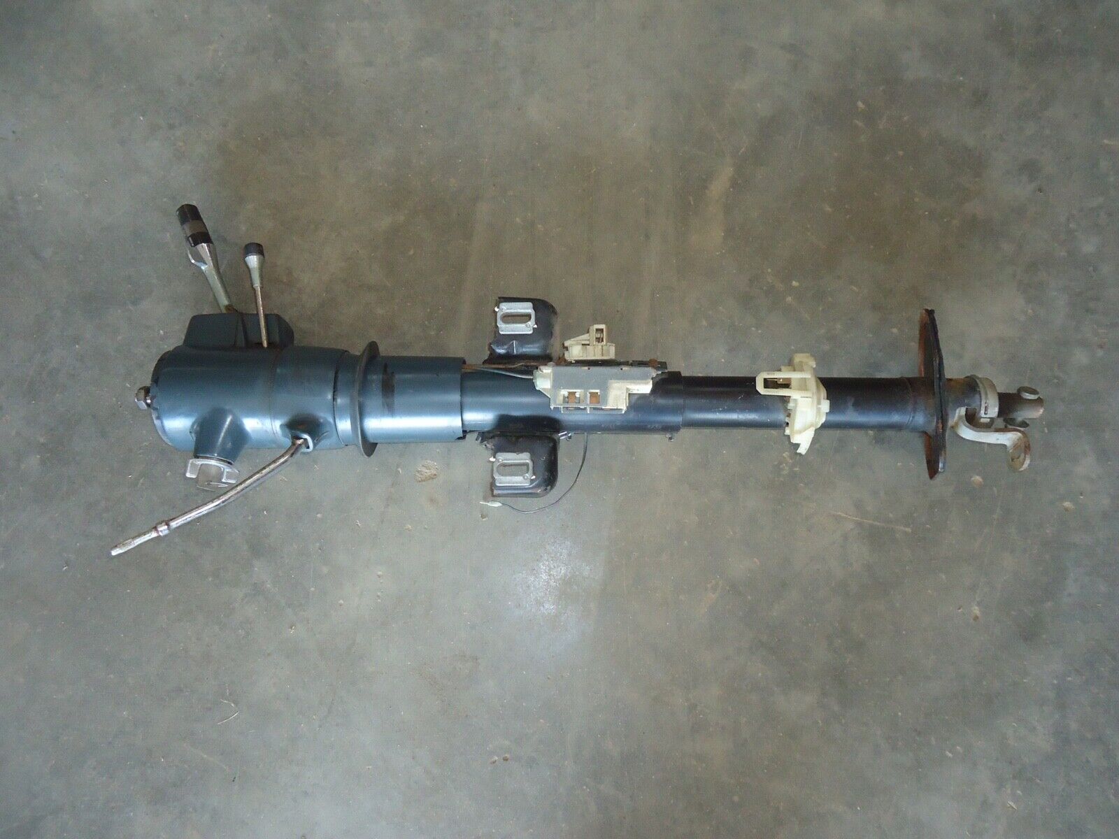 83-88 G-BODY CUTLASS / MONTE CARLO TILT STEERING COLUMN  84 85 86 87