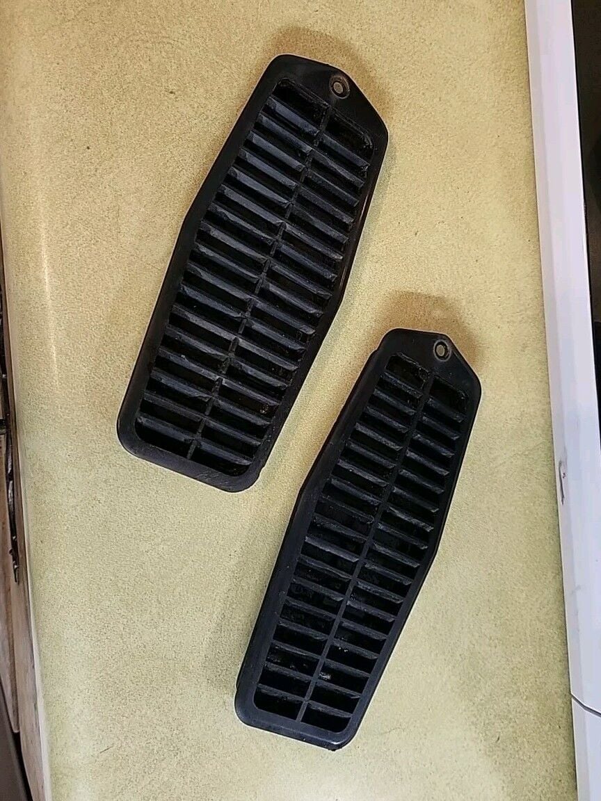 Door Jam Vents Original GM 78 88 G body Monte Carlo Cutlass Regal El Camino