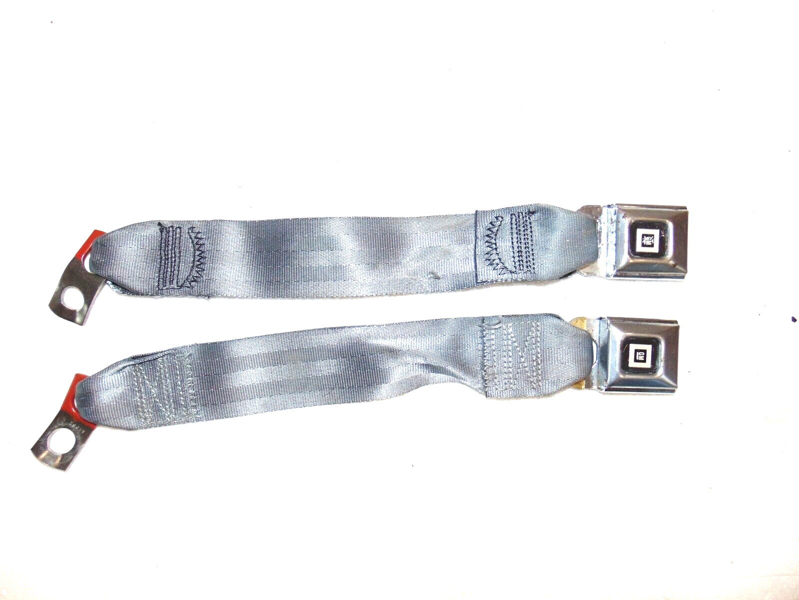 Rear inner seat belts silver/grey  78-88 G body Monte Carlo Cutlass Regal