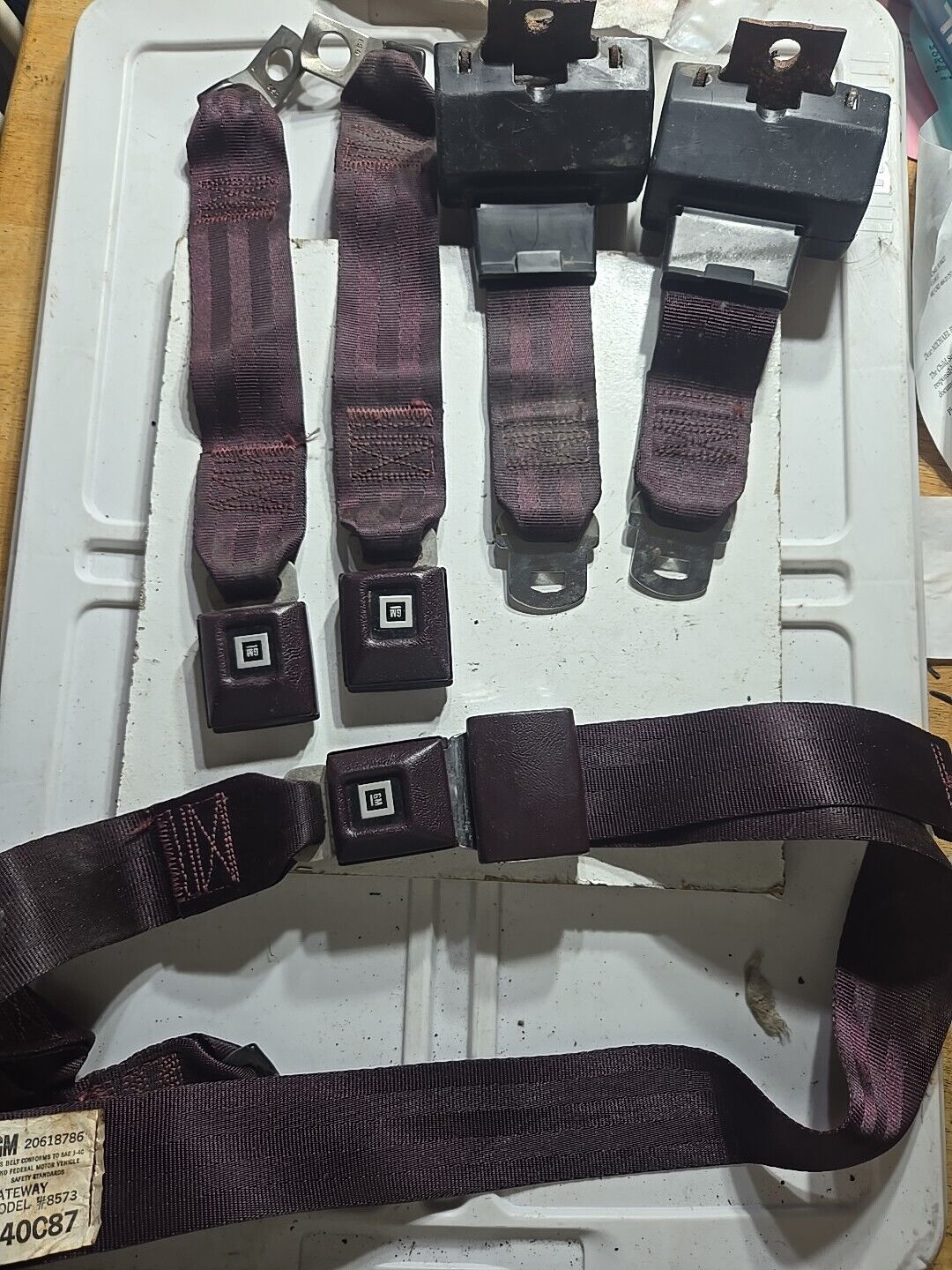 1978-1988 G body Monte Carlo SS Cutlass 442 Regal G.P. REAR SEAT BELT SET NICE!!