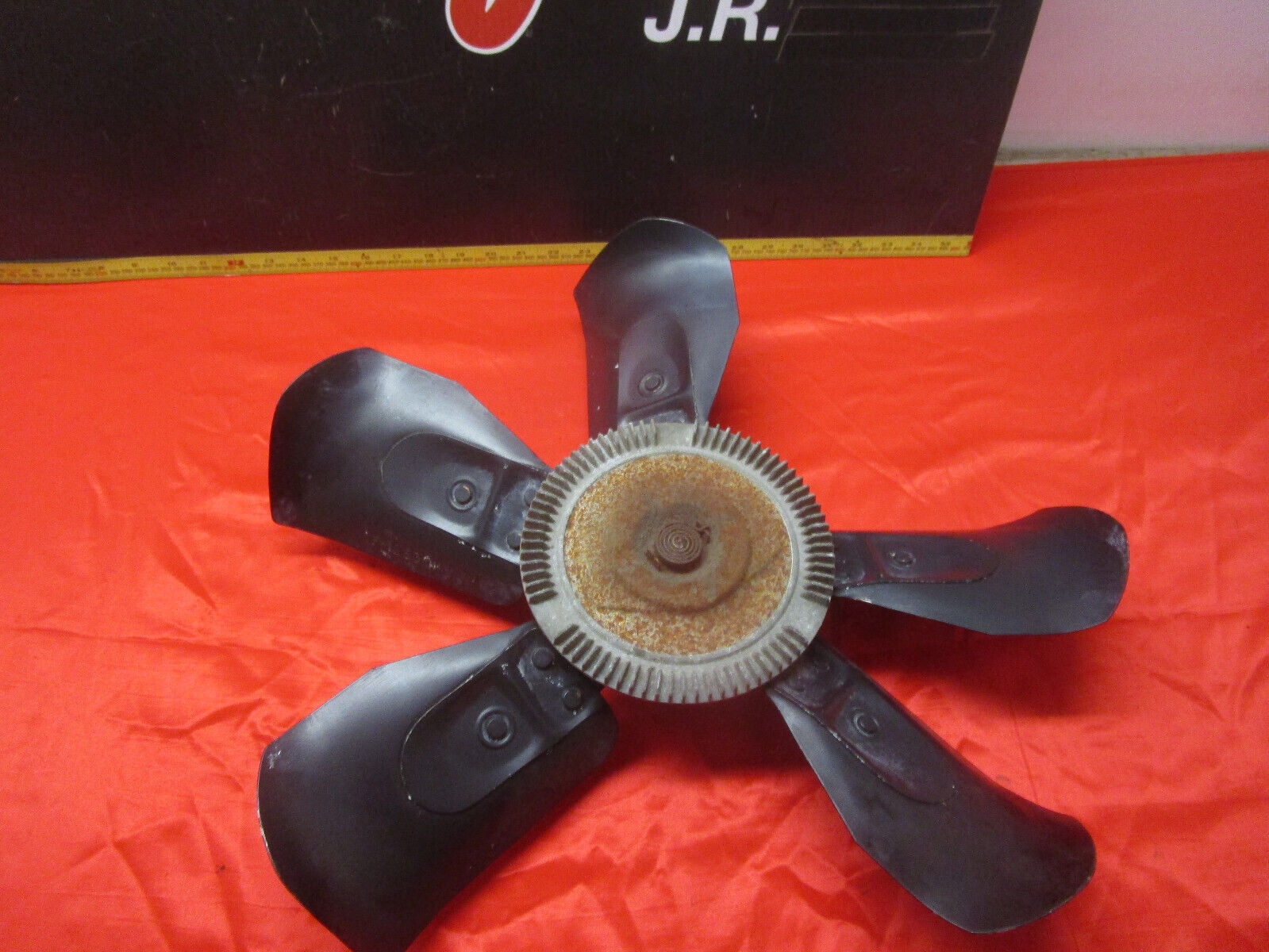 1978-1988 MONTE CARLO MALIBU ELCAMINO V6 COOLING FAN G BODY 3.8l