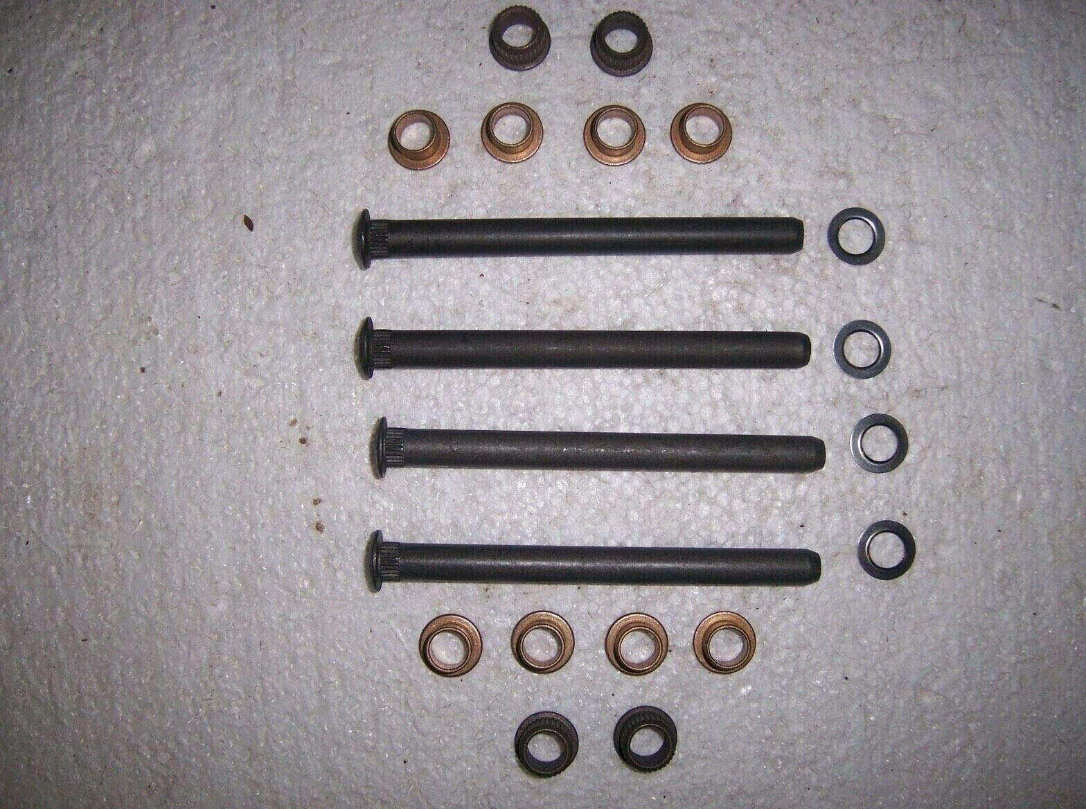 DOOR HINGE REPAIR KIT 20 PC NEW 78- 87 El CAMINO MONTE CARLO A/G BODY BN1163