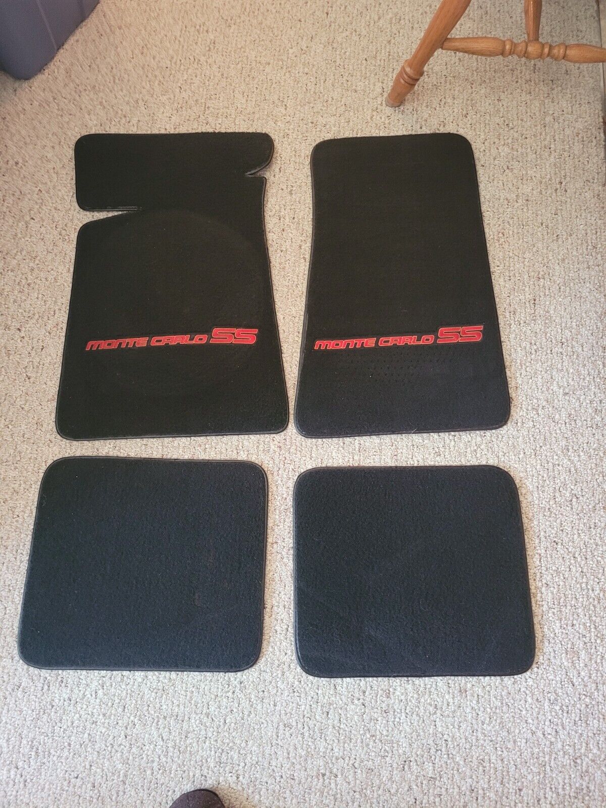 G BODY CHEVY MONTE CARLO SS FLOOR MATS